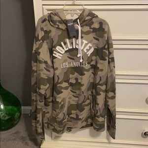 Hollister Camo Sweatshirt